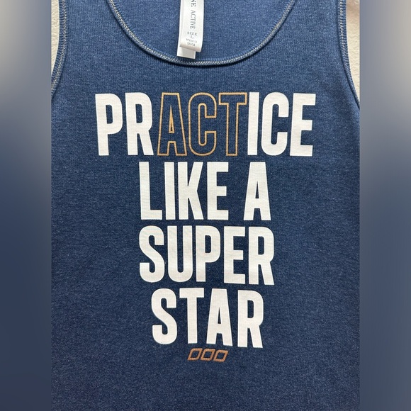 New Lorna Jane Workout Tank - Picture 2 of 3